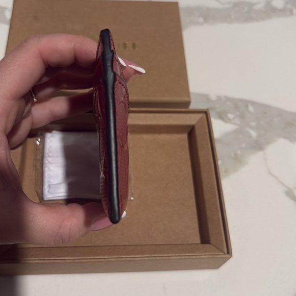 Coach signature leather essential card case - Picture 3 of 11